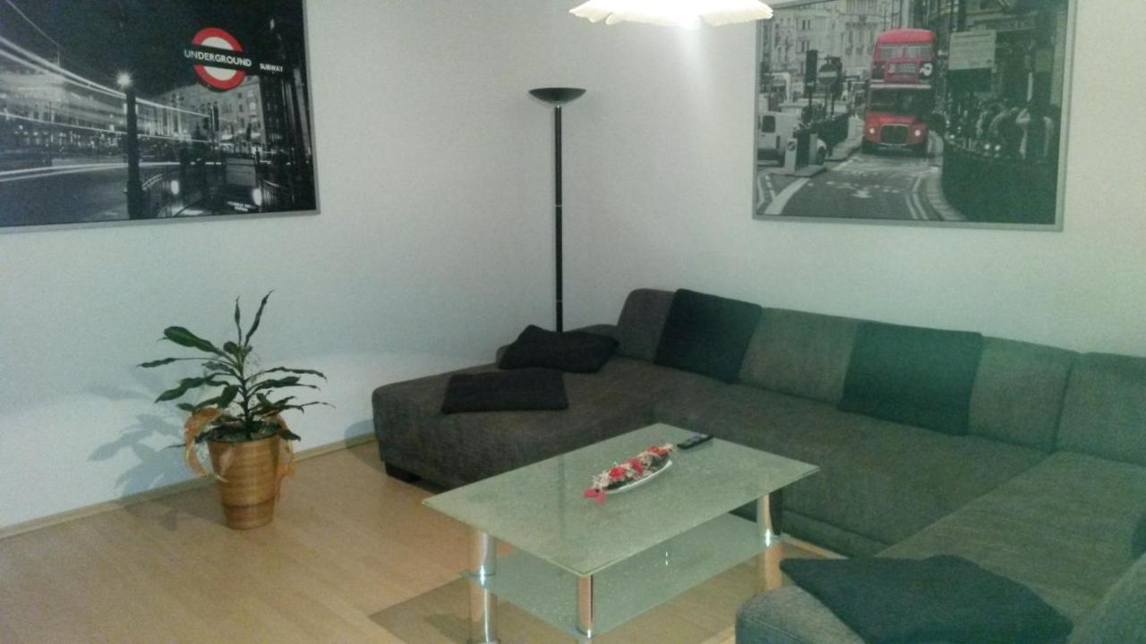 Ferienwohnung Keine Monteurvermietung Naehe Heidelberg Hockenheim Bds Anlage Филипсбург Екстериор снимка